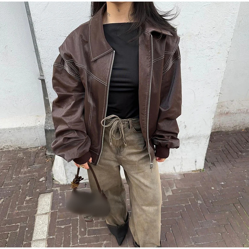 LYNN | Trendy imitatieleren jack