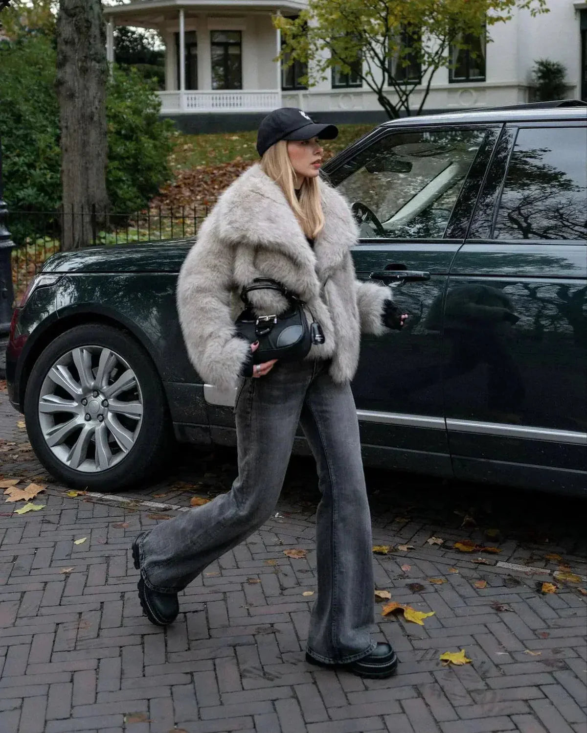 CLEO | Faux fur jas van hét moment
