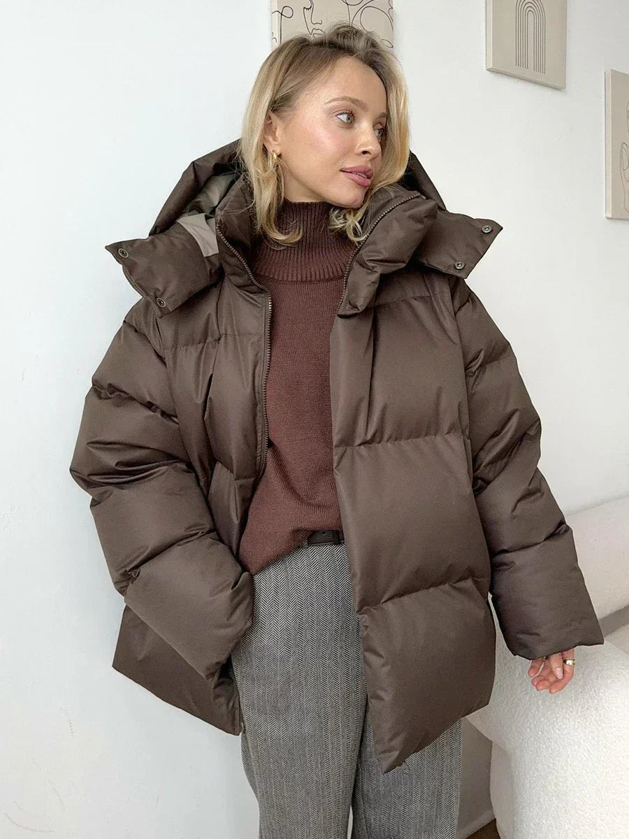 NOA | Trendy winterjas om 'in te verdwijnen'