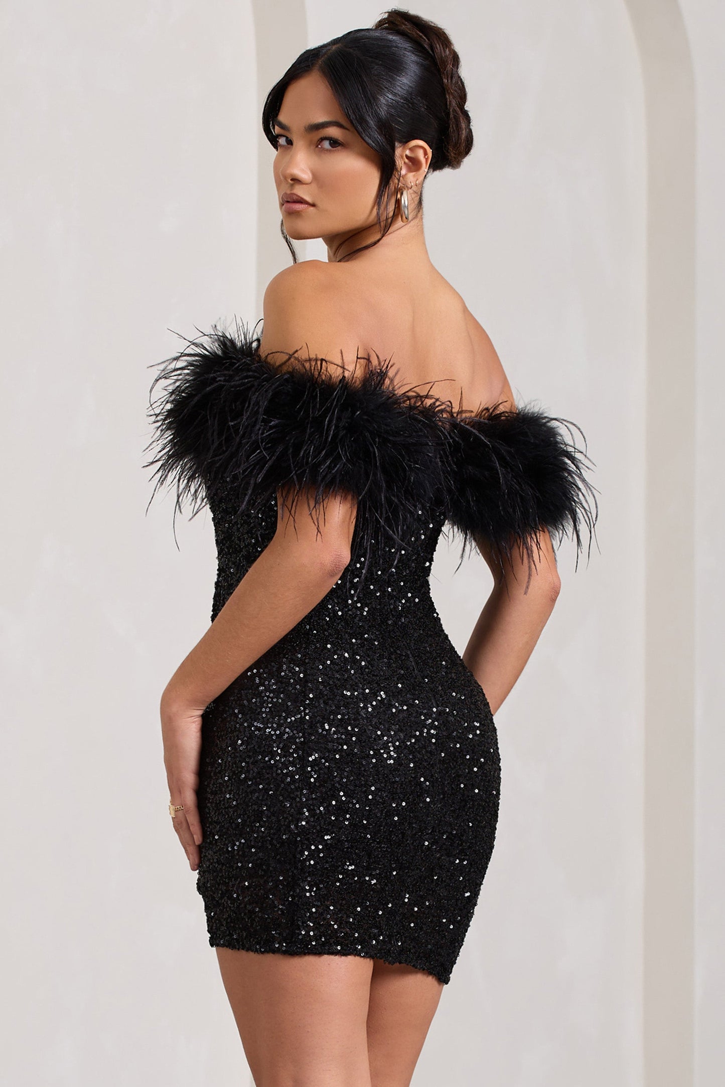 Christy - Glamour Mini Dress🌟