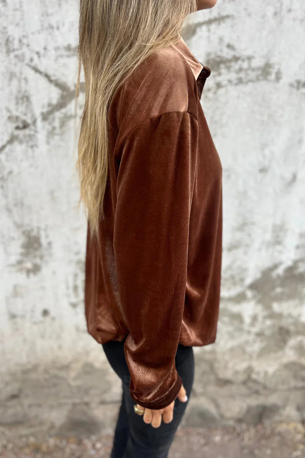 Milou | Classy Velvet Blouse