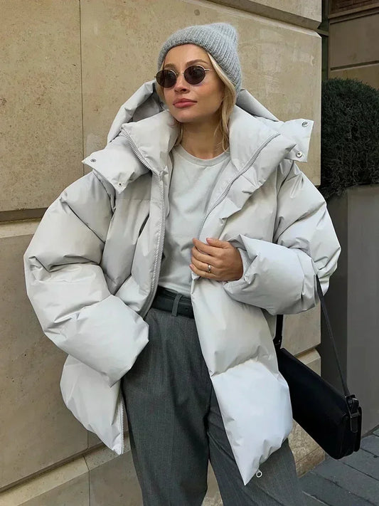 NOA | Trendy winterjas om 'in te verdwijnen'